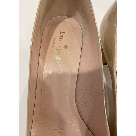 Kate Spade Beige Block Heel Pumps with Silver Bow - Picture 6 of 10